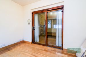 Photo 25- click for photo gallery